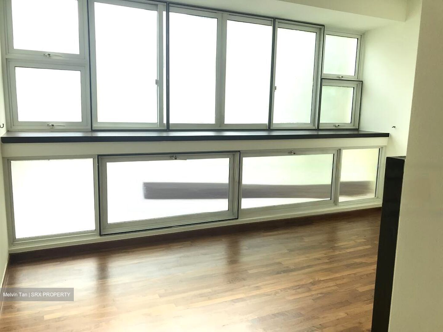 The Esparis (D18), Condominium #466811801